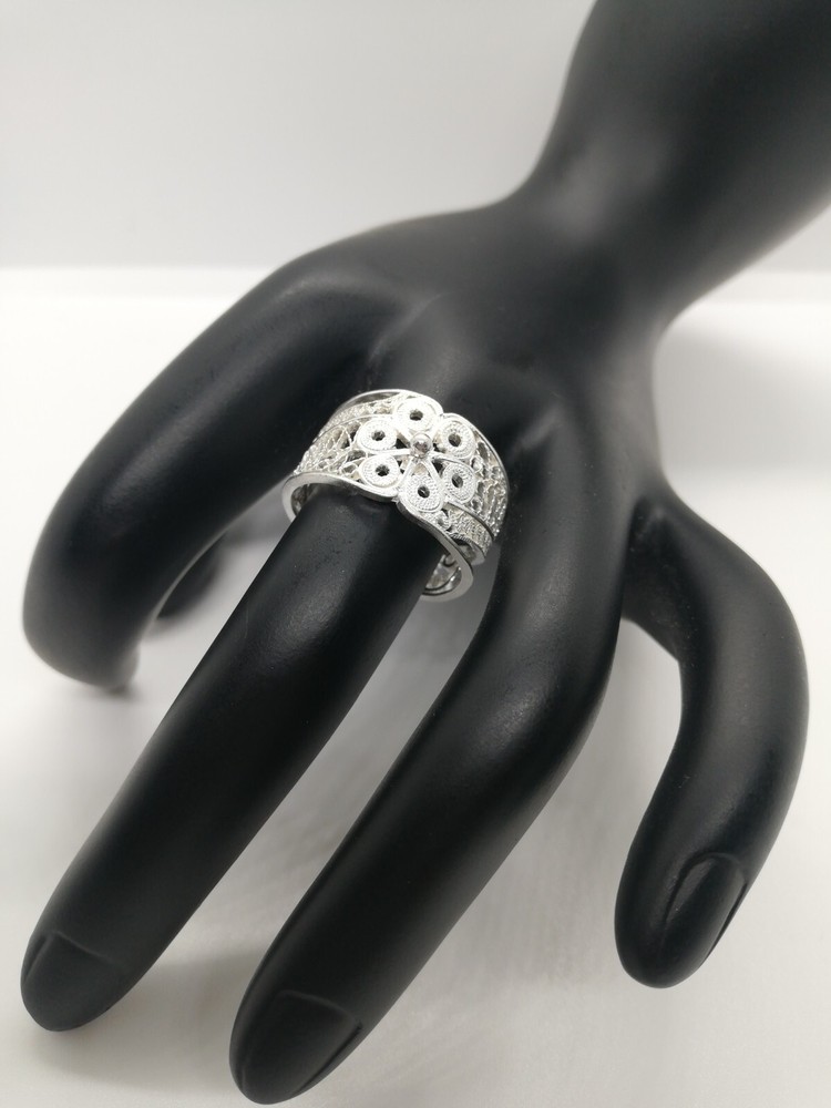 . 970 Solid Silver Women's Ring Size 8 Filigree New.