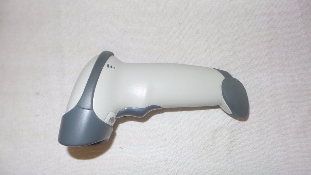 Symbol LS2208 Handheld Laser Barcode Scanner P/N: LS2208-SR20001ZZAP