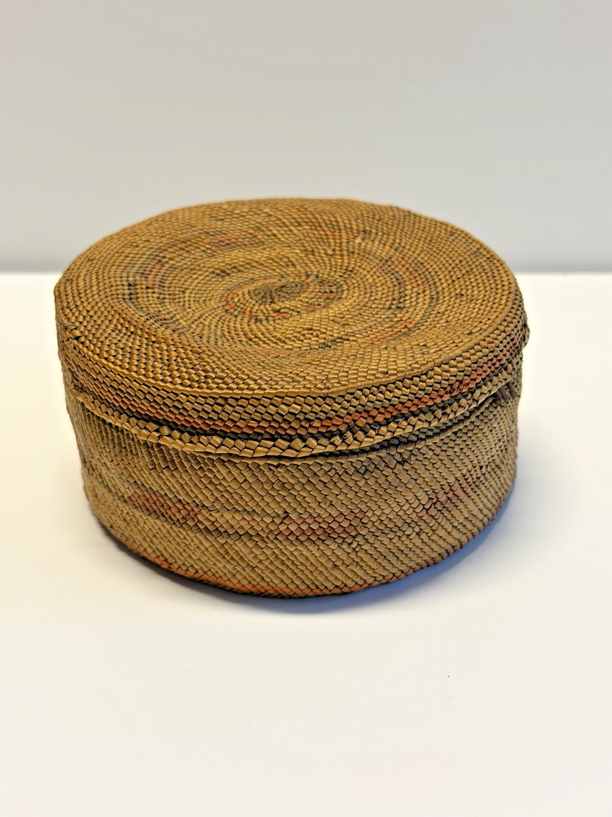 Antique Native American Indian Makah Lidded Woven Basket; Late 1890's; Lot #G7