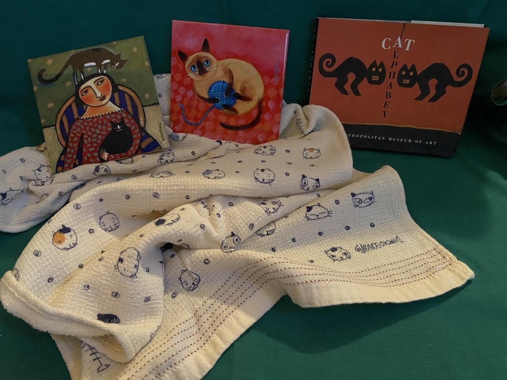 cat themed items - 4 piece lot