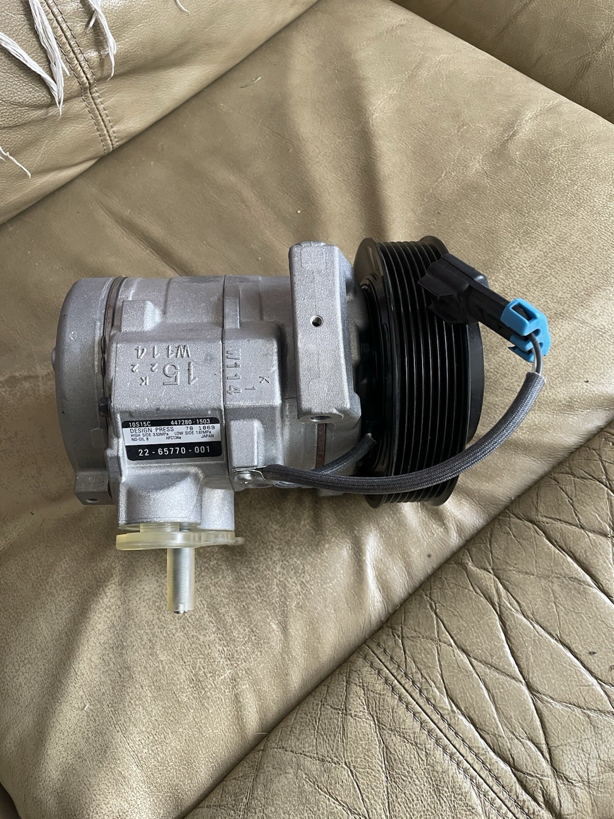 22-65770-001 Freightliner AC Compressor Pump And Clutch
