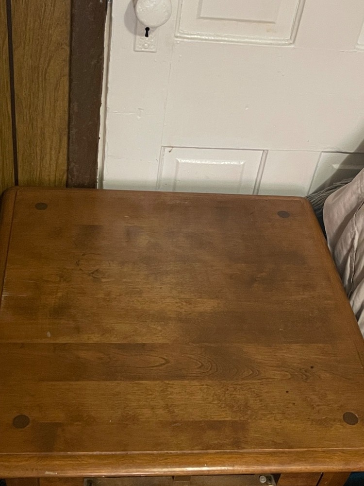 vintage Ethan Allen Heirloom nutmeg maple square end table