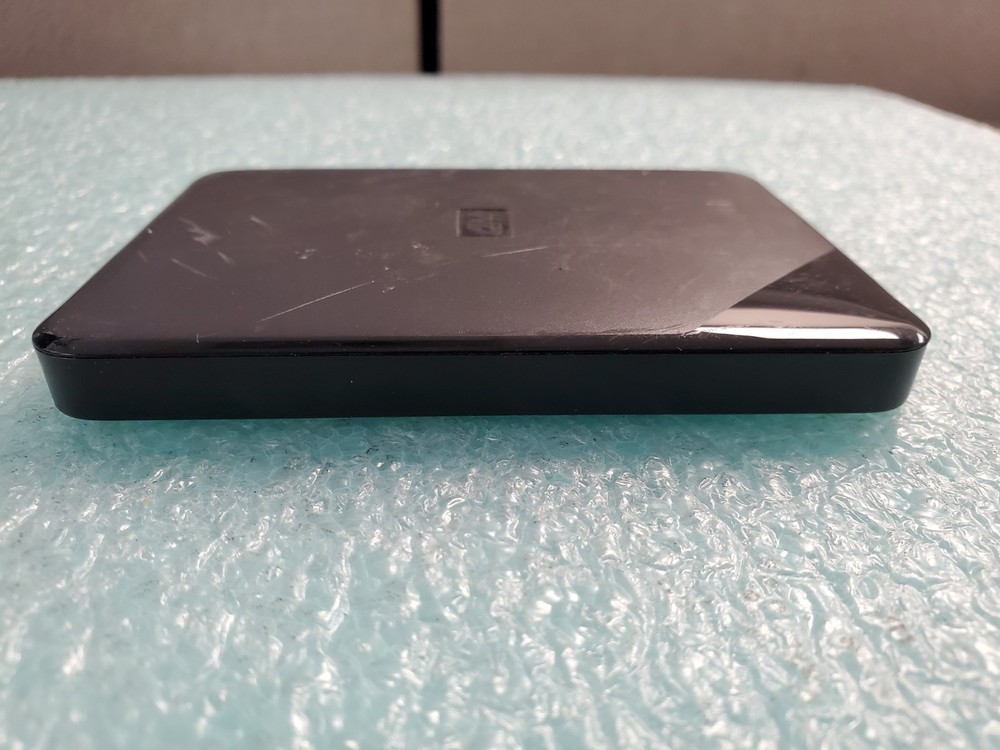 WD Elements SE 2TB External Hard Disk Drive WDBEPK0020BBK-0B w/Cable | C662