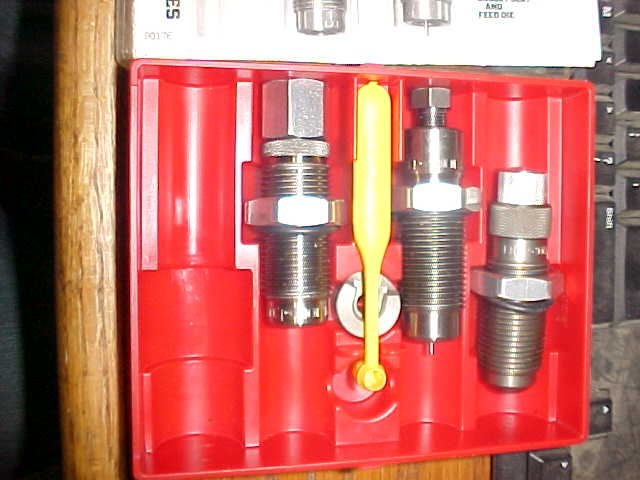 Lee Precision Reloading Die Set 9mm Makarov Caliber