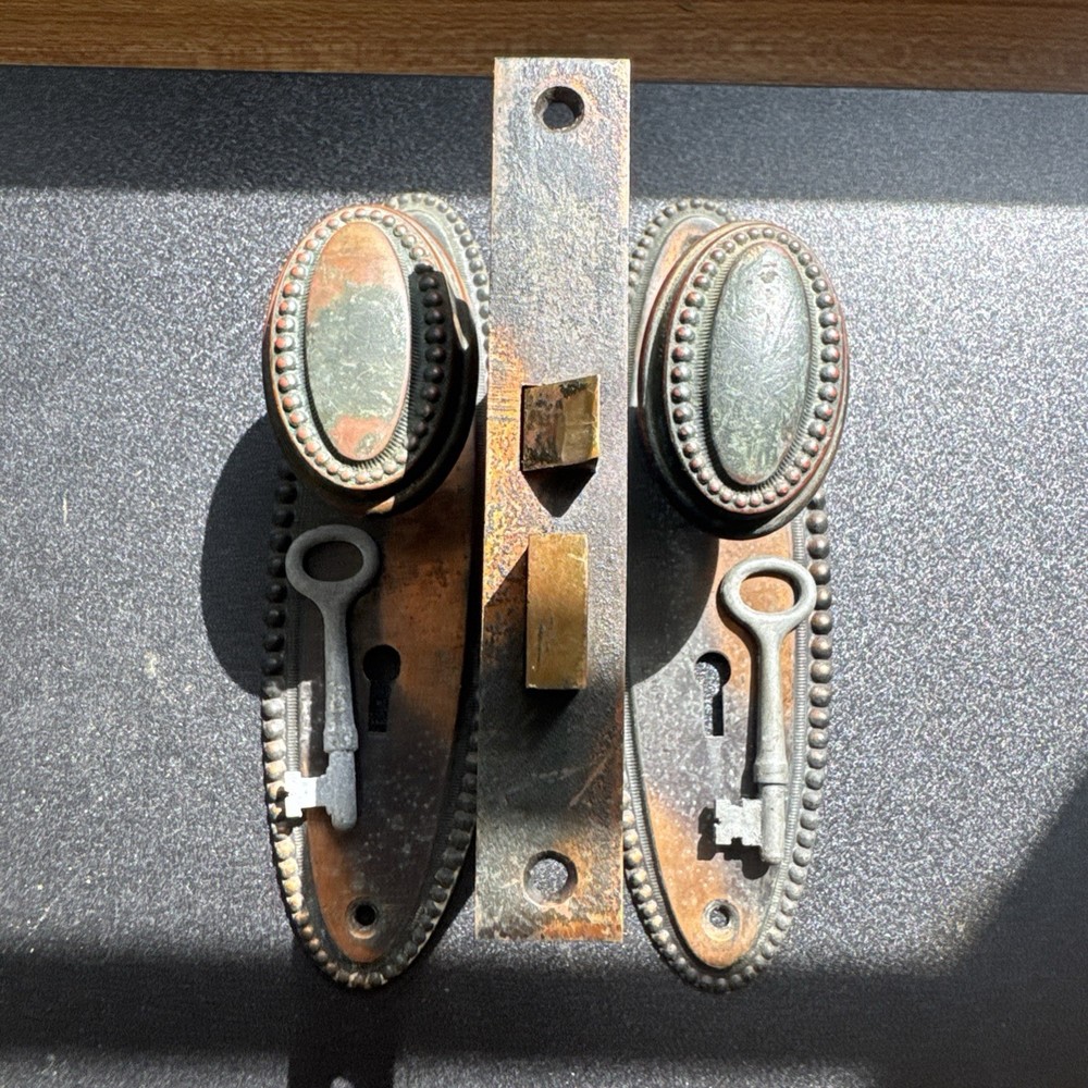 Sargent Bronze Beaded Edge Passage Set Oval Knobs & Plates Original Key