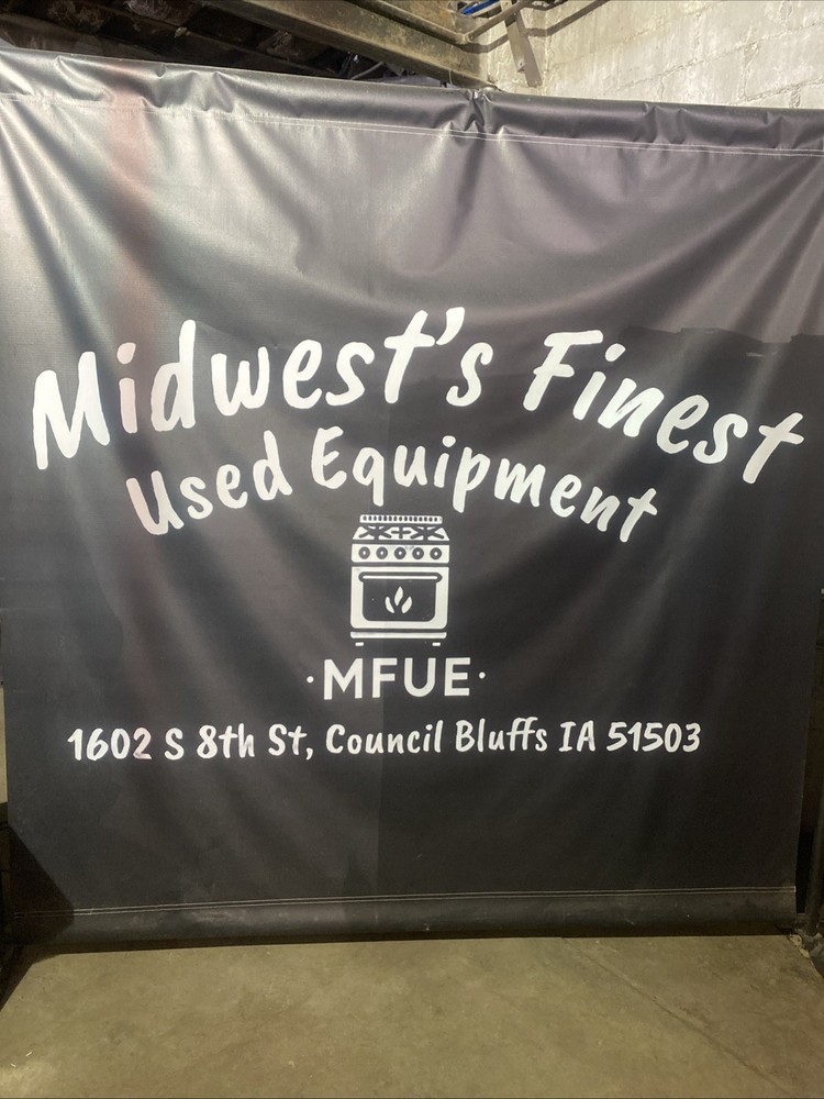 Pre-Owned Fresh Blends Self Serve Beverage Machine by Multiplex