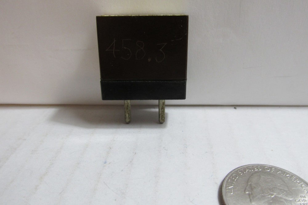 Channel 330-33.0 MC Western Electric Crystal Holder