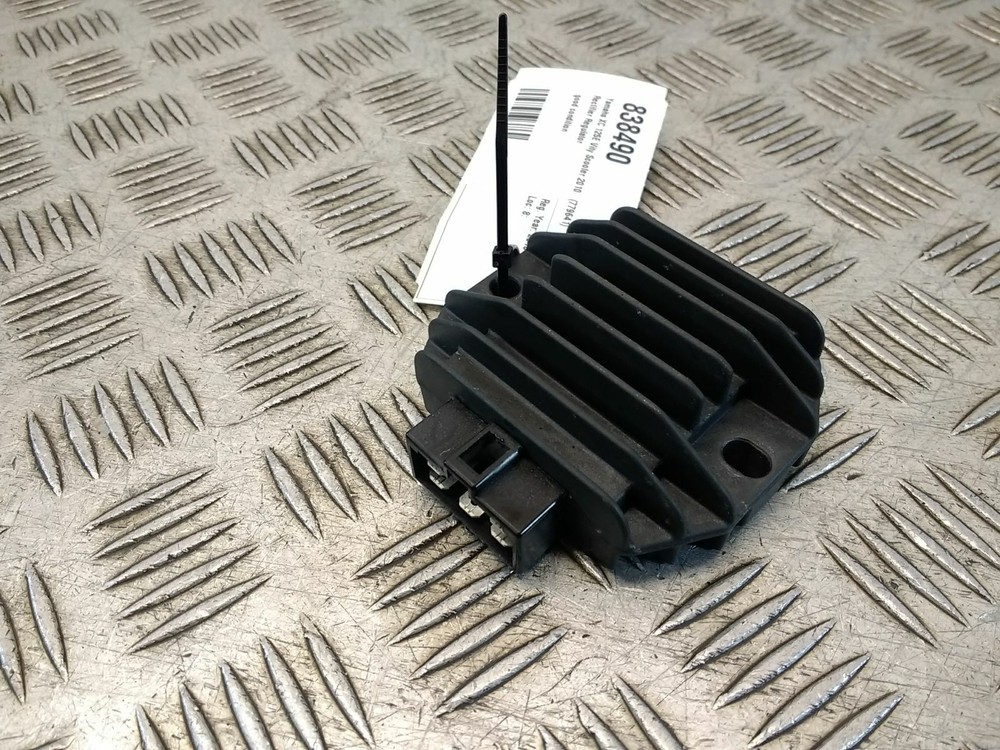 2010 YAMAHA XC  RECTIFIER REGULATOR