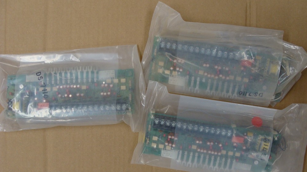 Bosch DS DETECTION SYSTEMS DS-7110 Expansion Board for DS7100 Security Control