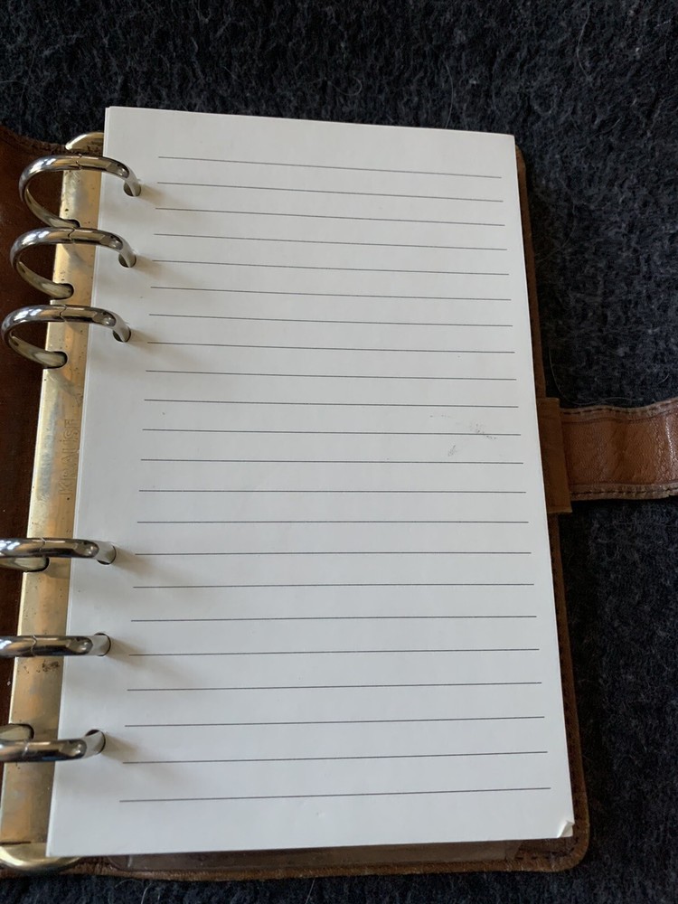 Gold Pfeil Agenda. Personal