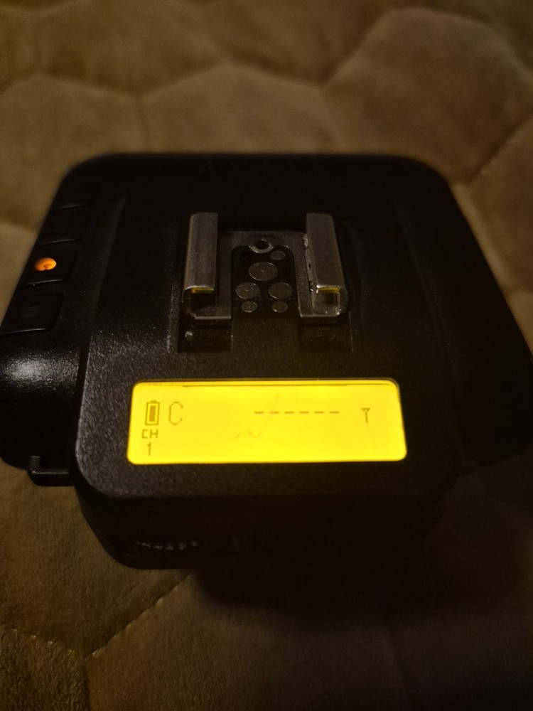 Cactus V6 Wireless Flash Transceiver Trigger Black 👍