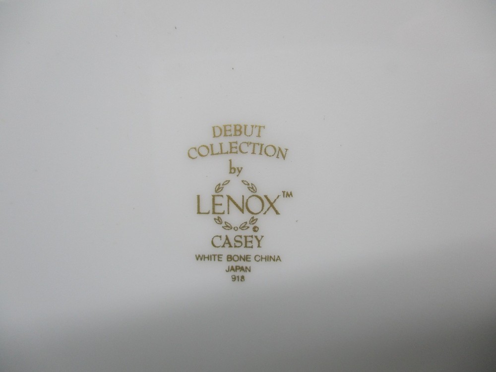 LENOX CASEY DINNER PLATE & CUP & SAUCER 0804F