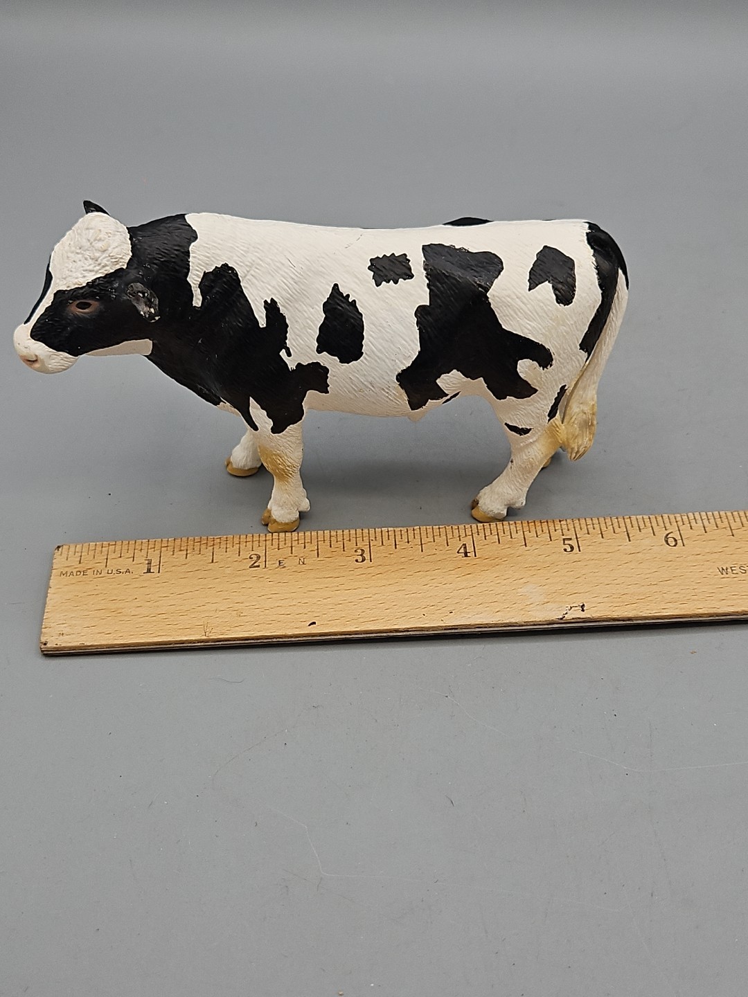 Schleich Cow Black & White Holstein Figure 2007 Farm Animal D73527 5.5"
