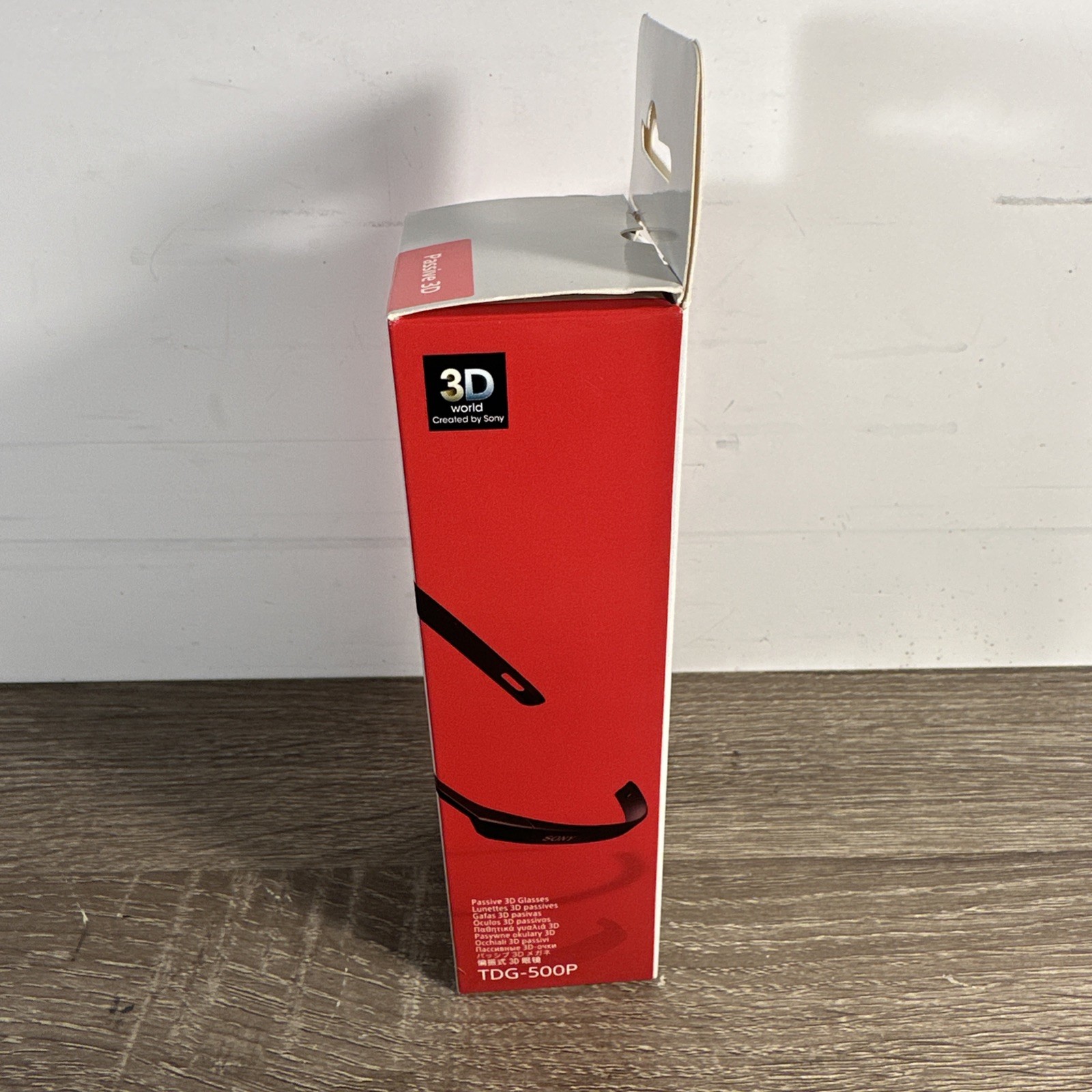 SONY Original TDG-500P Lightweight Passive 3D Glasses TDG500P