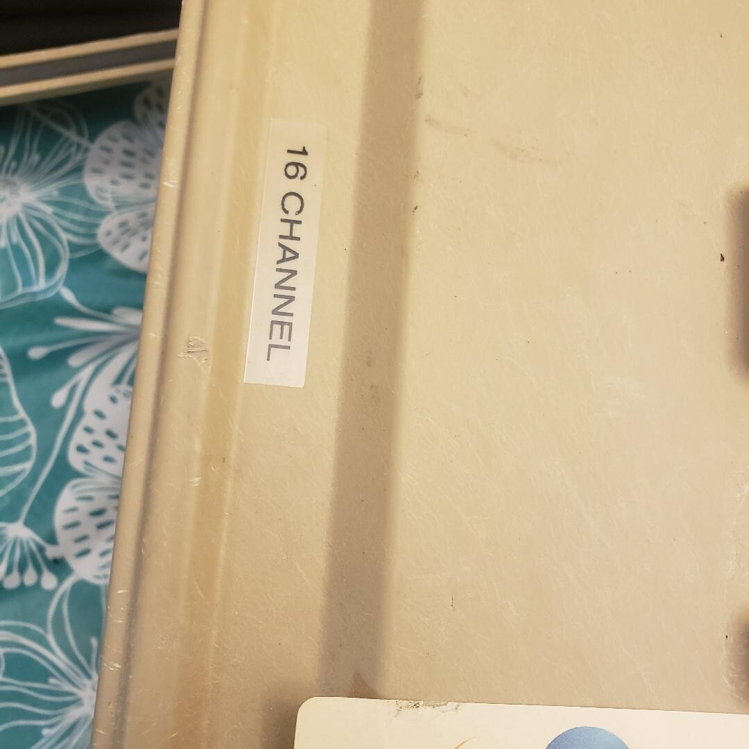 Cerdec ? Army Military Communications 16 Channel Chatterbox