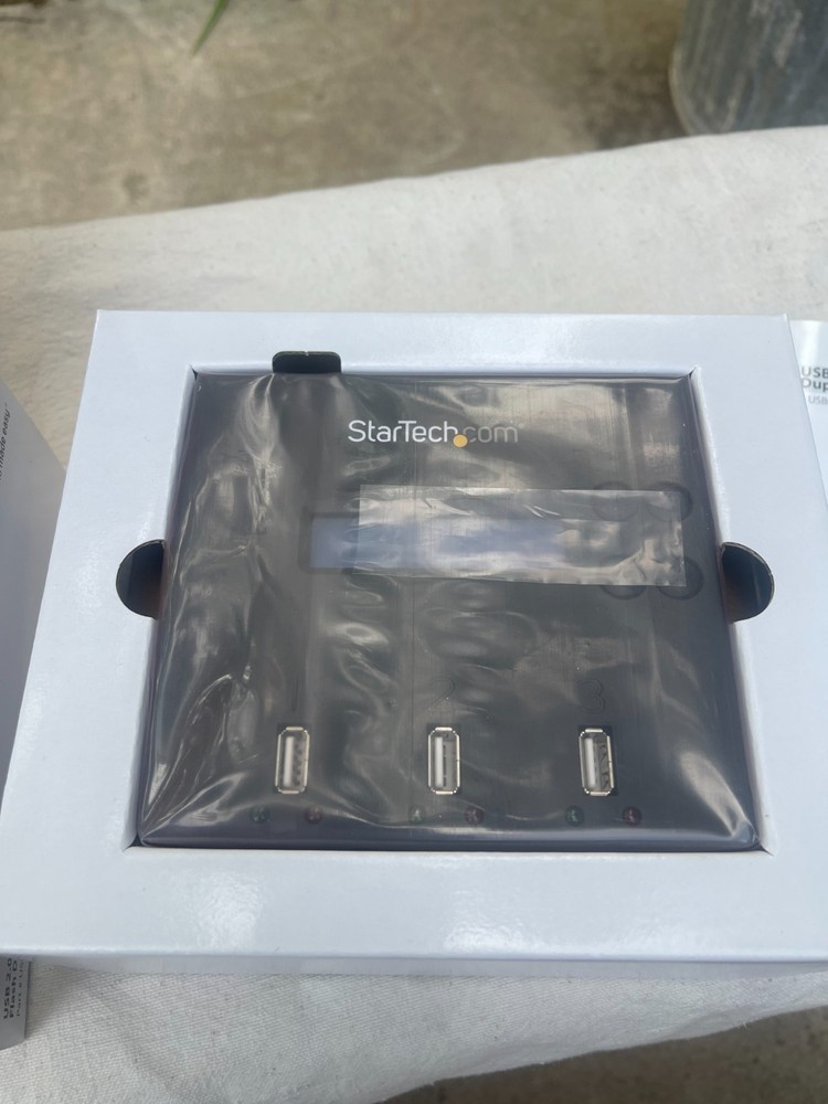 StarTech USBDUP12 1:2 USB 2.0 Duplicator & Eraser
