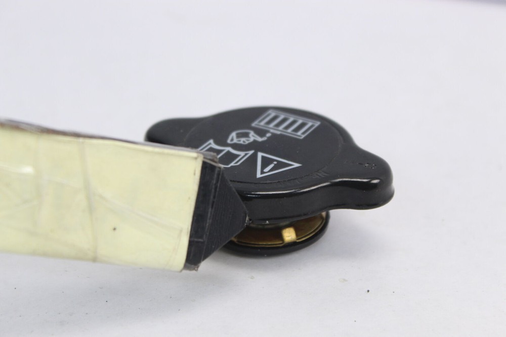 1998 Triumph Trident 900 Radiator Cap