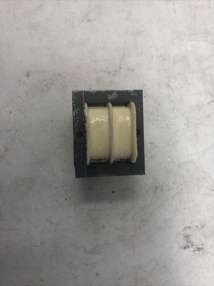 SPLIT/TRAN SIGNAL TRANSFORMER ST-3-28 - NOS