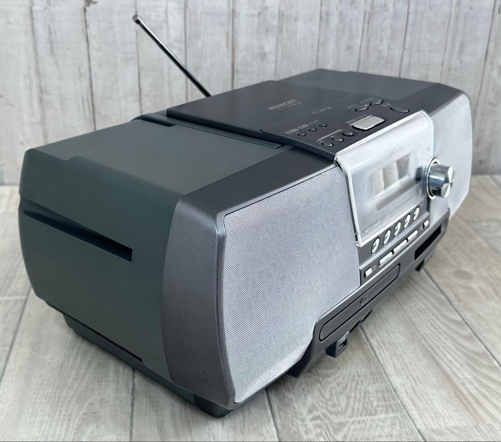 Victor RD-M2 Clavia CD MD USB Memory Radio System Remote w/Manual FullyFunction