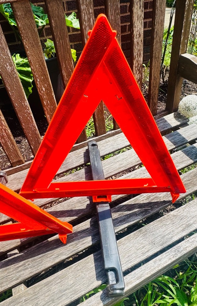 Sate-Lite No. 17A Reflective Emergency Warning Triangles 17" DOT APPROVED