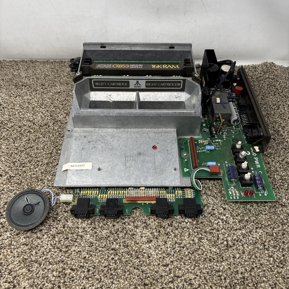 Atari 800 Computer Complete Motherboard Tested And Working READ! Finicky Button