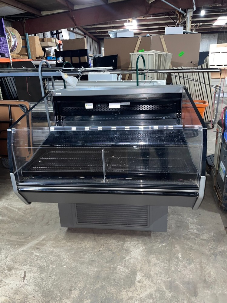 Hussman 2017 Display Case Open Air Self Contained