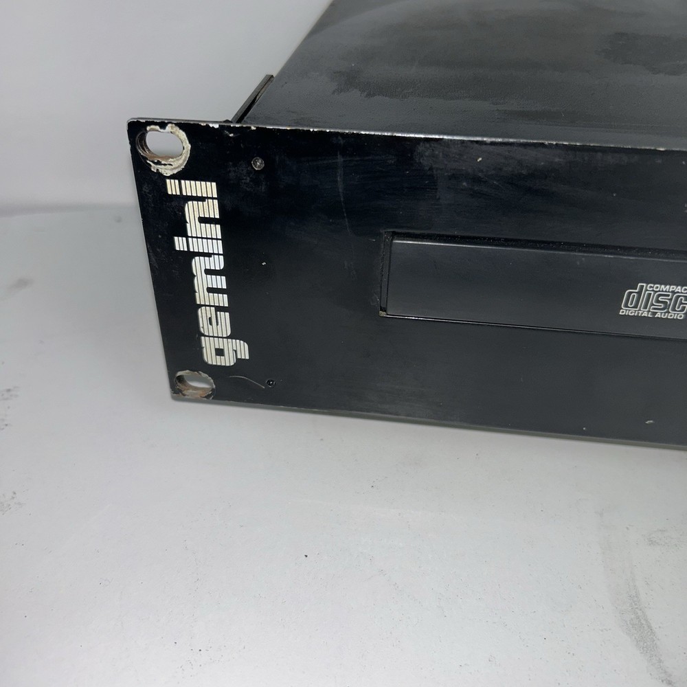 Gemini CD-210 Professional Dual CD Player - Power supply
