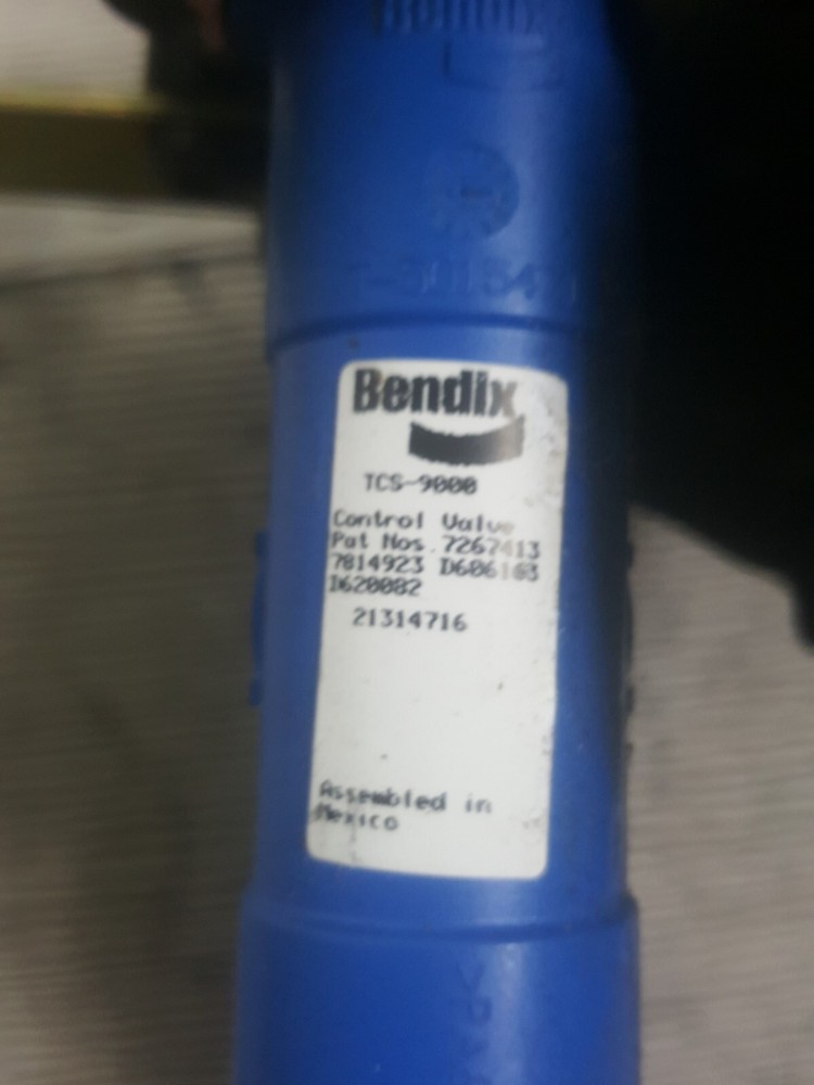 Bendix Trailer Brake Control Valve 21314716