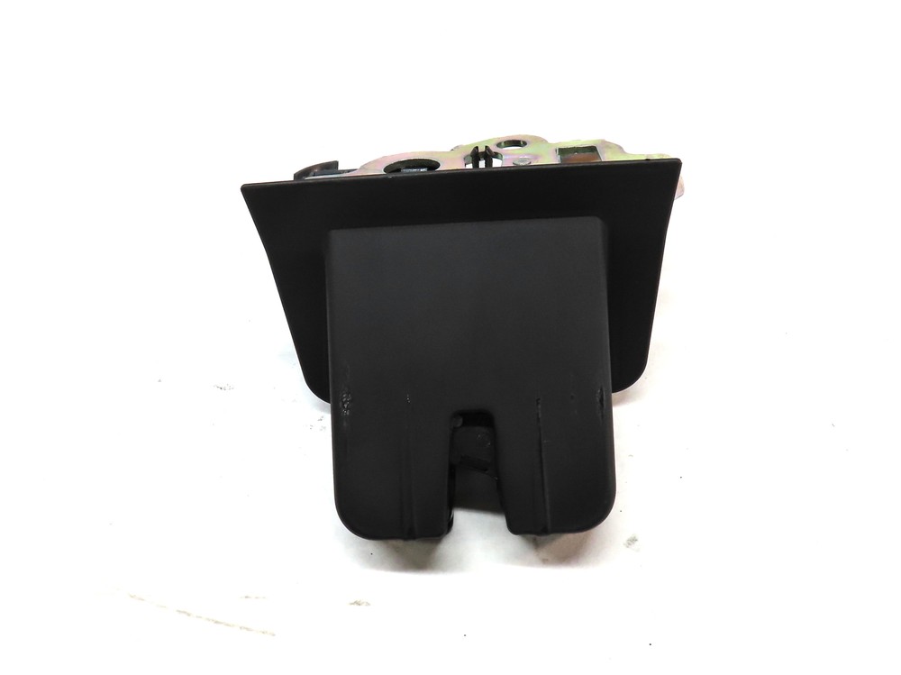 2016 AUDI A3 E-TRON (8V) REAR TRUNK HATCH LID LOCK LATCH