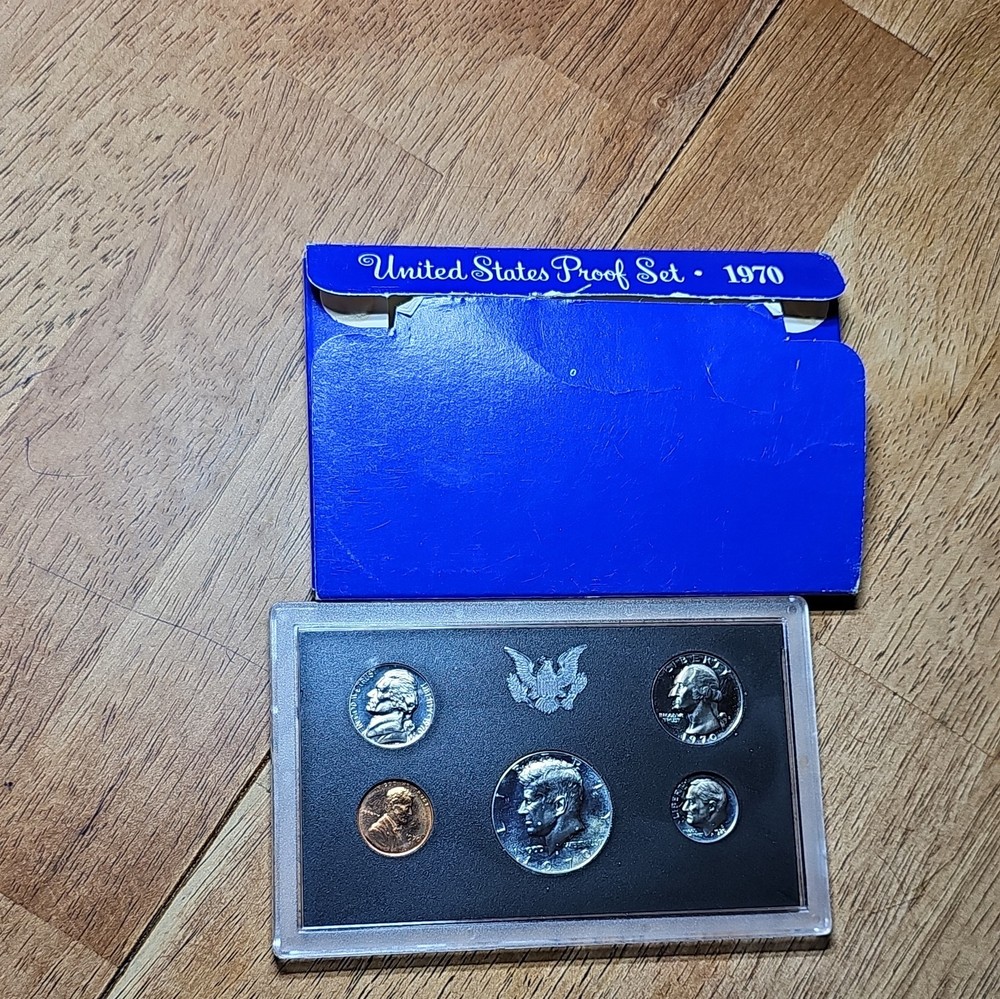 1970 S Large Date Cent US Mint Proof Set 40% Silver Kennedy Half