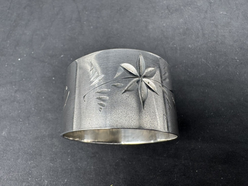 Antique Sterling Silver Napkin Ring, 23 grams