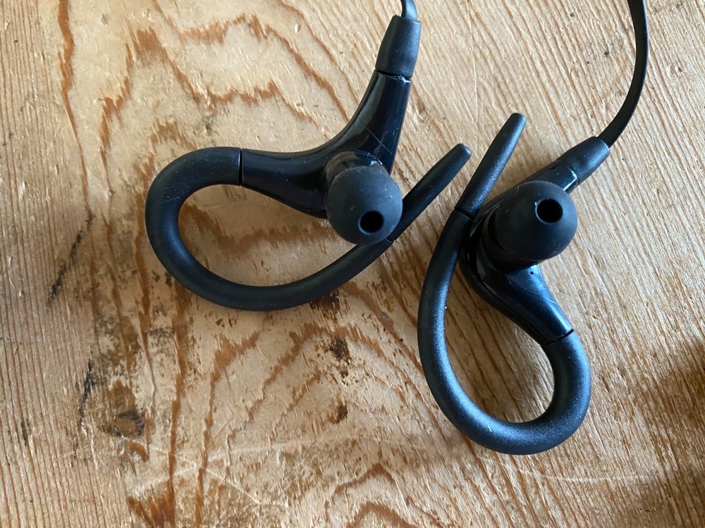 Perrelet - Headphones With Case
