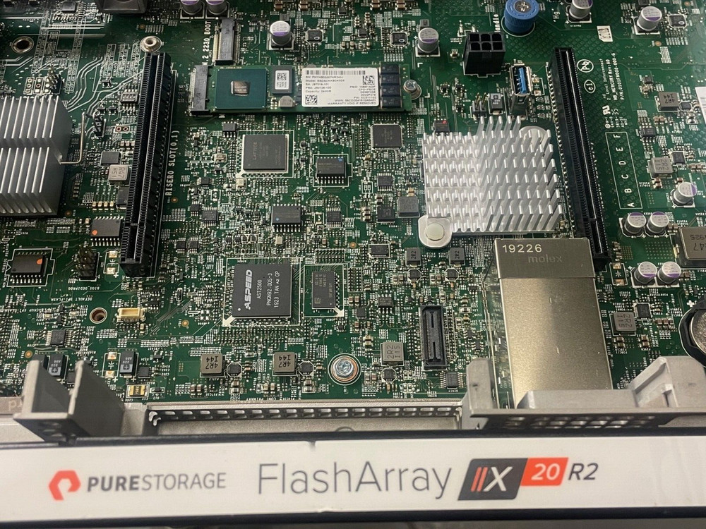 Pure Storage 83-0169-00 Flash Array X20 R2 controller. No memory.
