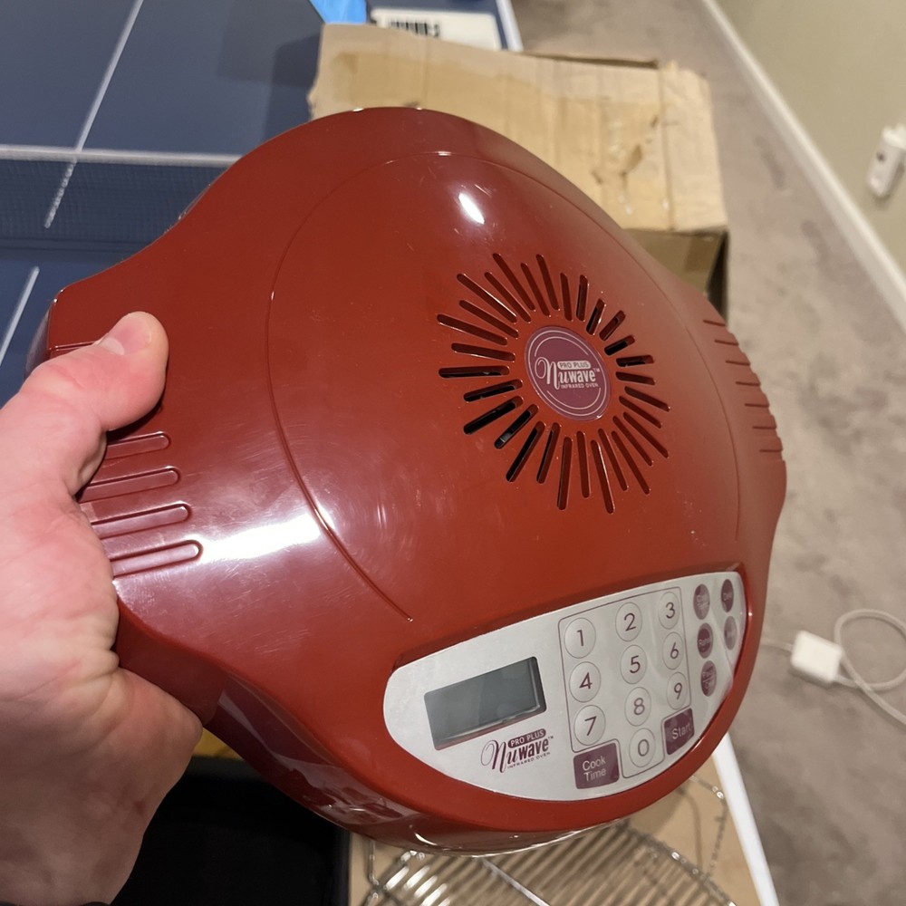 Nuwave Pro-Plus Infared Convection Oven / Open Box / Plus Silicone Bakeware