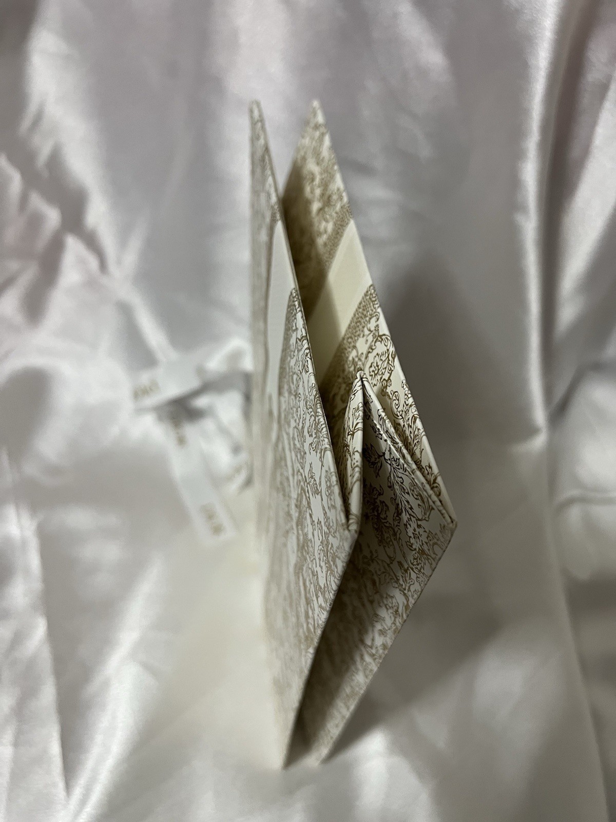 Dior Gift Bag Textured Paper Holiday Limited Edition L 9.5 x H 7 x D 3.5"