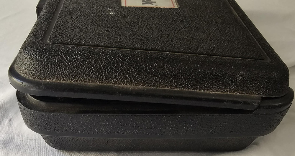 RAYTEK RAYNGER ST TEMPERATURE GUN W/ CASE