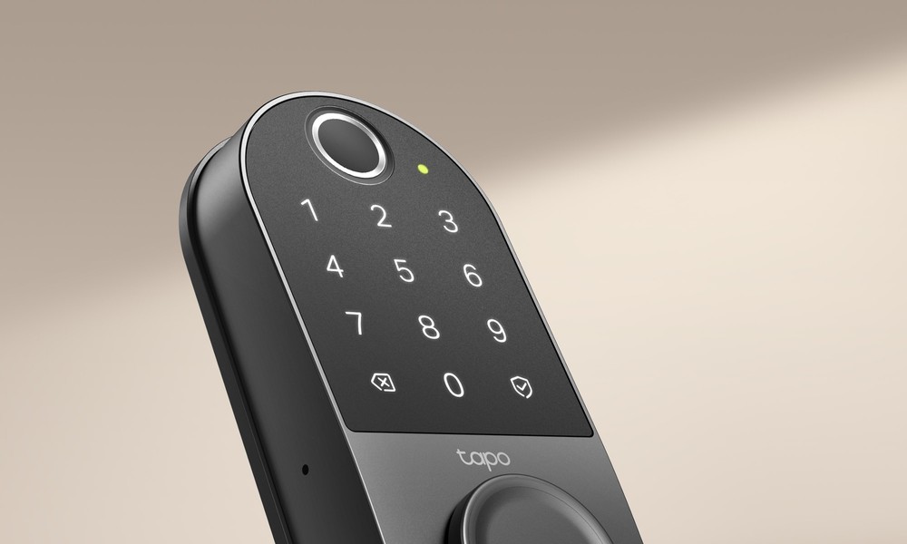 TP-Link - Tapo DL110 Smart Wi-Fi Deadbolt Lock - Lock/Unlock using Keypad, Ap...