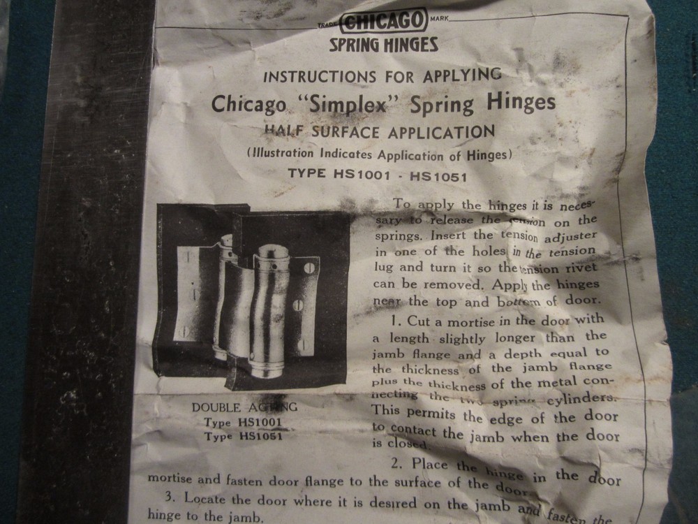 Vintage Chicago Simplex 3 inch spring hinges HS1001