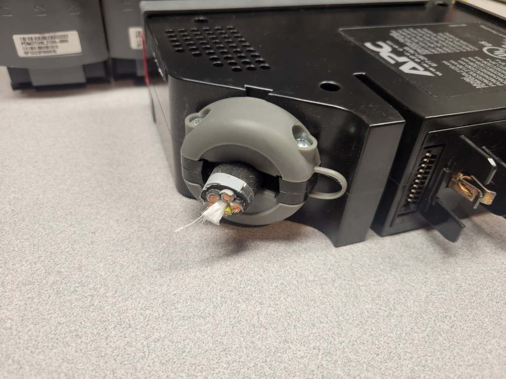 PDM3530L2130--APC--30A Power Module--CORD REMOVED--USED