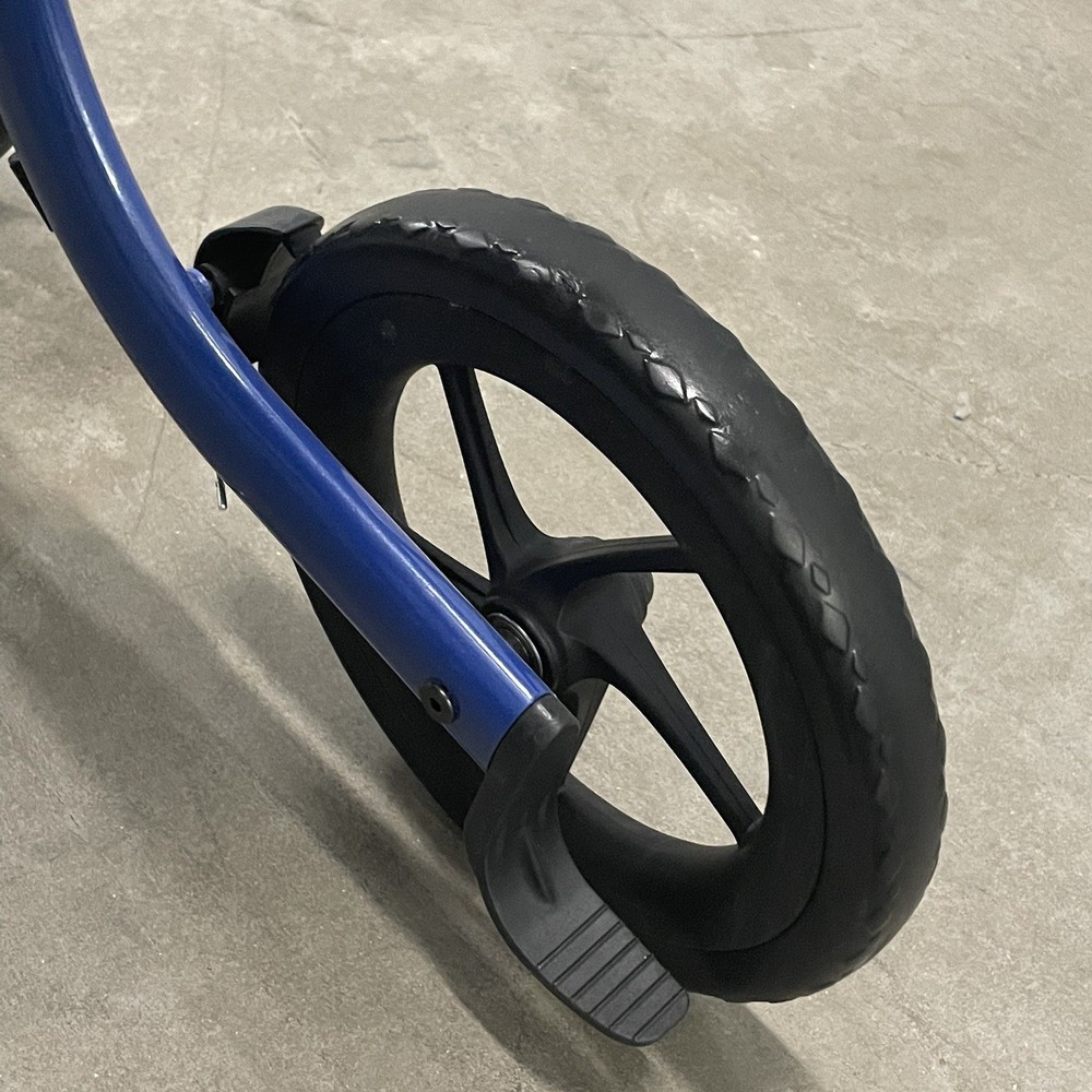 Strongback Mobility - SEATA R0001 - Mobility Chair - Blue - Foldable - READ