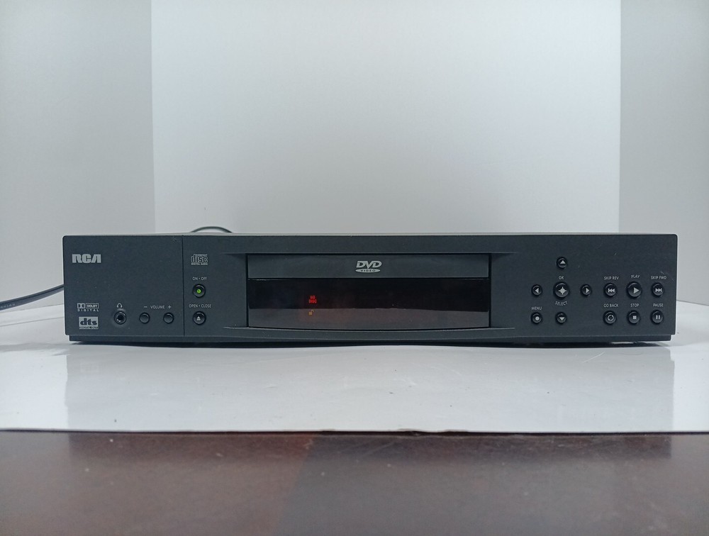 DVD Player RCA Model RC-5220P Compact Disc Digital Audio No Remote Pre-Owned