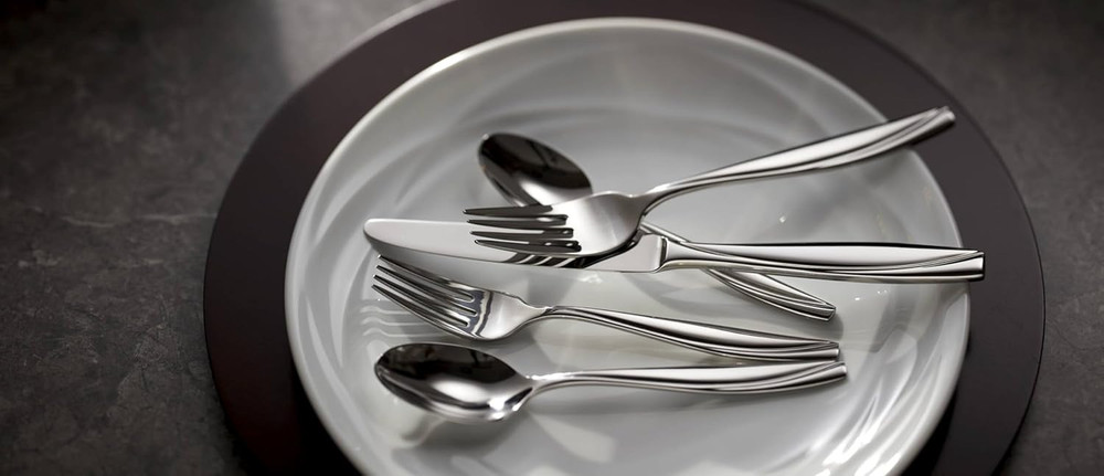 Silverware Set for 8, Camlynn Mirror 45-Piece Everyday Flatware Set with Serving