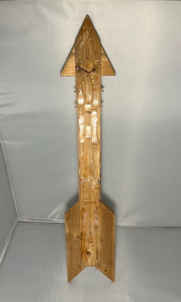 Wood Wall Arrow