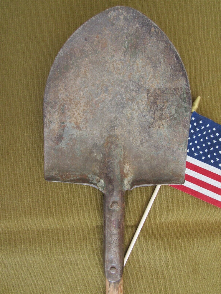 World War 1 U.S. army shovel original complete