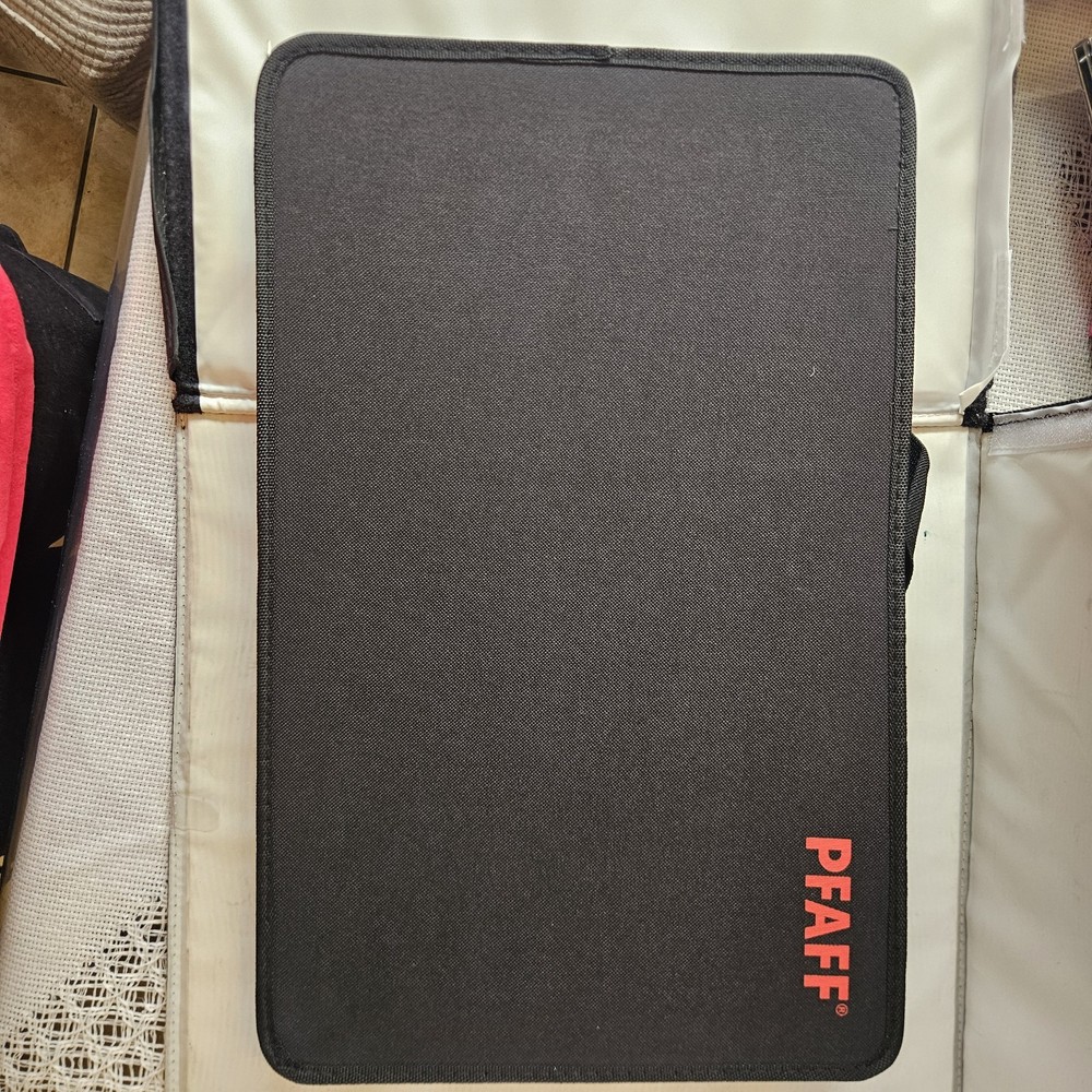 Pfaff Passport 2.0 Sewing Machine