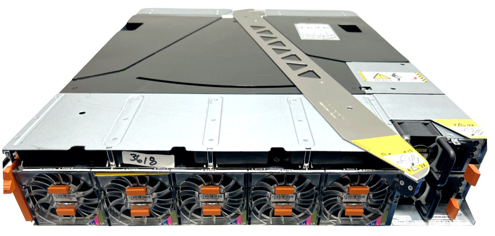 EMC VMAX Service Processor SP 110-324-305B-06 EMC VMAX200 No Memory/CPU