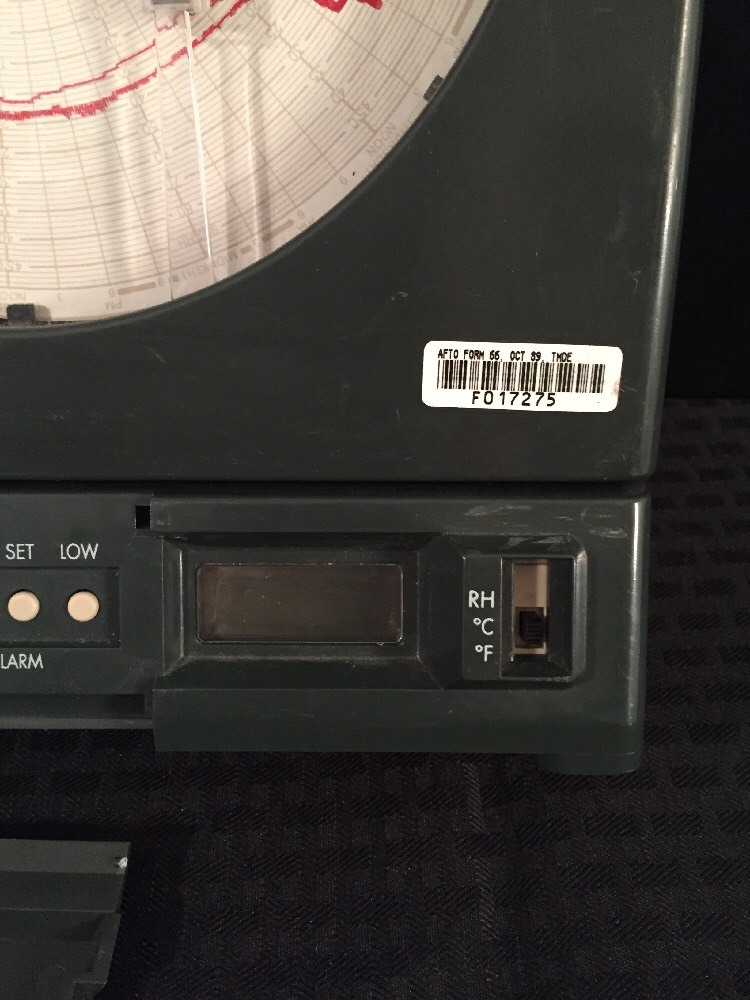 OMEGA CT Humidity Temperature Recorder Unit 2 See Description