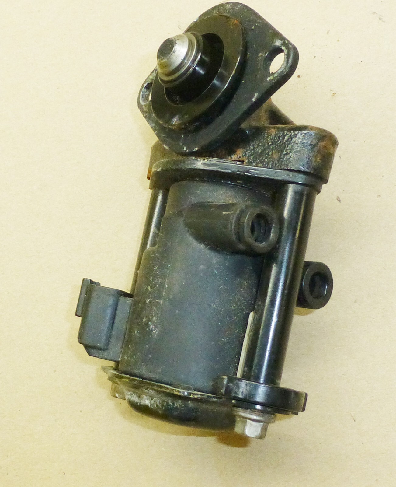 Johnson Evinrude 200-225-250 HP STBD Fuel Injector FICHT 5001471 Starboard