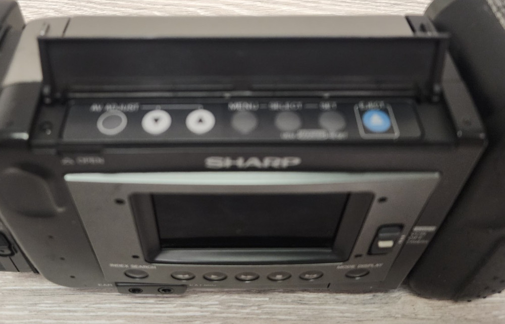 Sharp 8 Viewcam VL-E30 VL-E30U 8mm Video Camera AS IS UNTESTED READ!