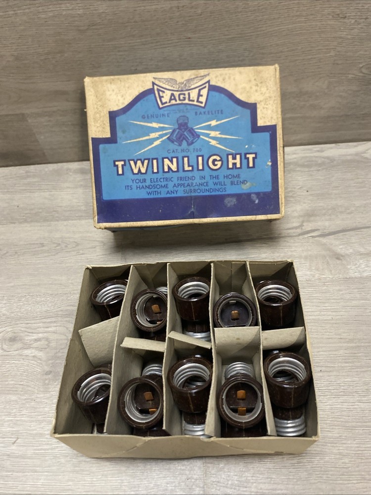 Antique Eagle Electric Twinlight Plugs Bakelite No 700 Full Case